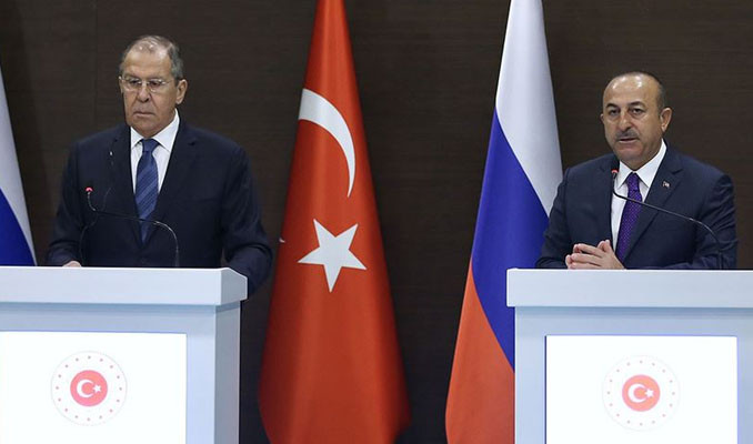 Çavuşoğlu ve Lavrov Suriye'yi görüştü
