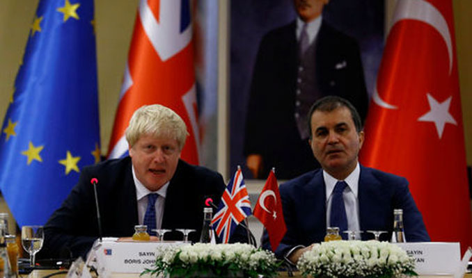 Boris Johnson, Cumhurbaşkanı Erdoğan'la polemik yaşamıştı