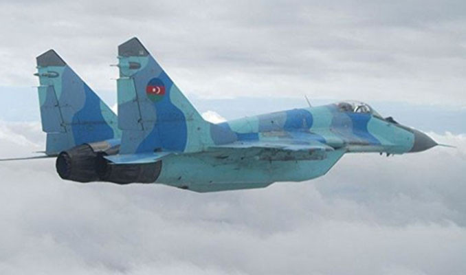 Azerbaycan'da düşen uçağını arama çalışmalarına Türkiye'den destek