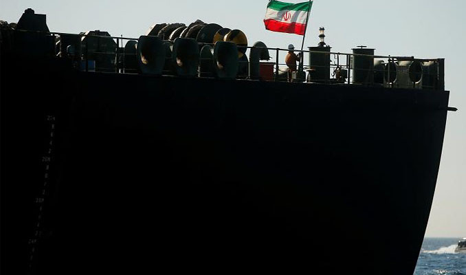 Cebelitarık'ın serbest bıraktığı İran tankeri denize açıldı