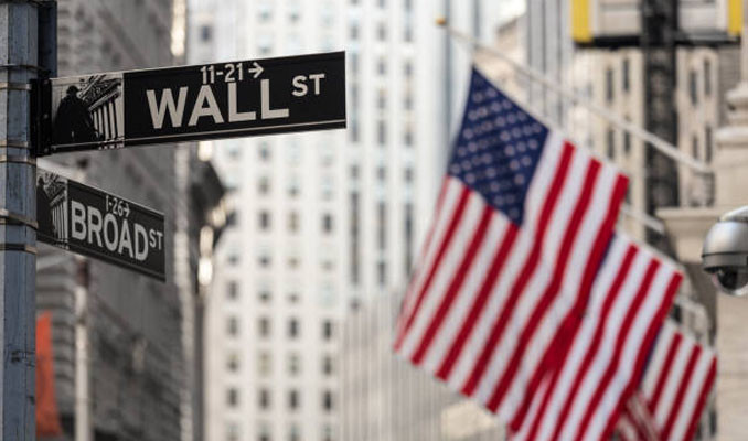 Wall Street ticari gerilimlerin yeniden artmasıyla düşüşle açıldı