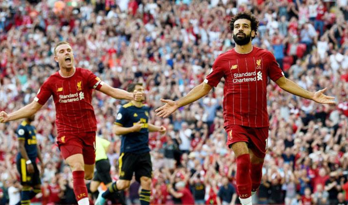 Liverpool rekor kırdı, Salah büyüledi