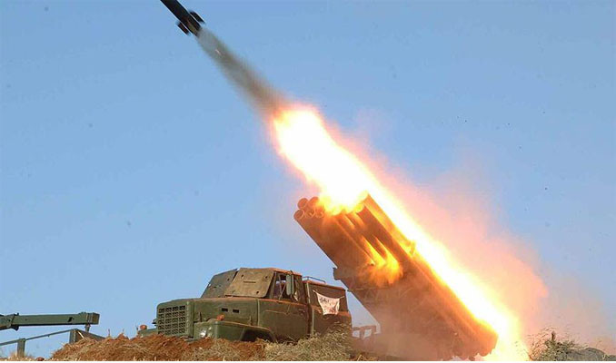 Kuzey Kore yüksek kalibreli çoklu namlulu roketatar denemesi yaptı