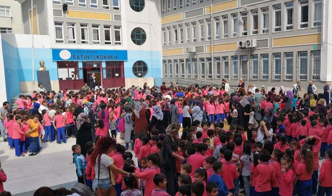 İstanbul Valiliği duyurdu: 9 ilçede 14 okul tatil edildi