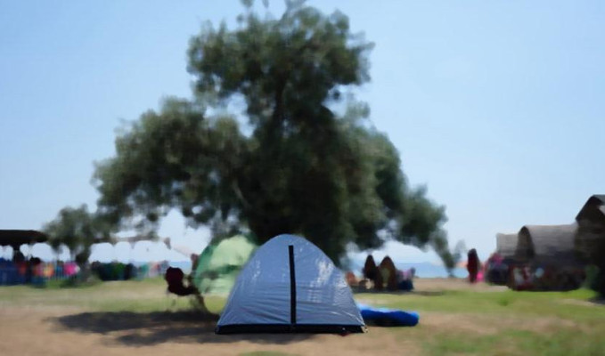 Deprem sonrası kamp çadırları yok satıyor