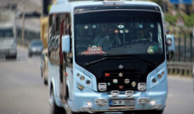 İstanbul'daki bin hatlı minibüs taksiye geçmek istiyor
