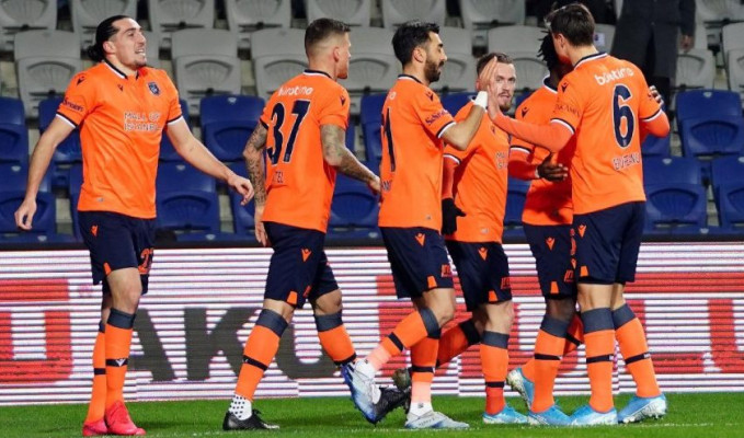 Başakşehir, Gençlerbirliği karşısında 3 puanı 3 golle aldı