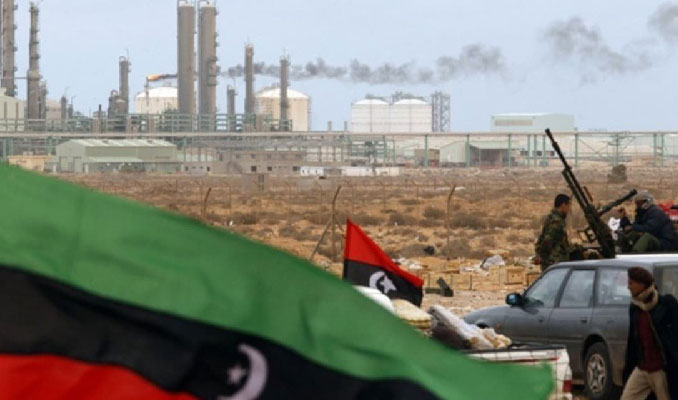 Libya'nın Şerara bölgesinde 10 ay sonra petrol üretimi başladı
