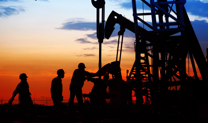 Brent petrolün varili 42,82 dolar