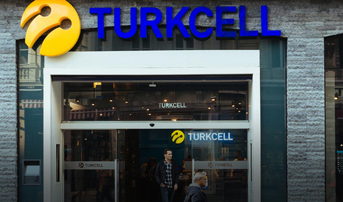 Ruslar Turkcell hisselerinde satışa geçiyor