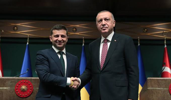 Zelenskiy ve Erdoğan yarın Kiev’de bir araya gelecek