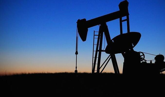 Suudi Arabistan'ın Aralık'ta petrol ihracat tutarı yıllık %5,9 azaldı