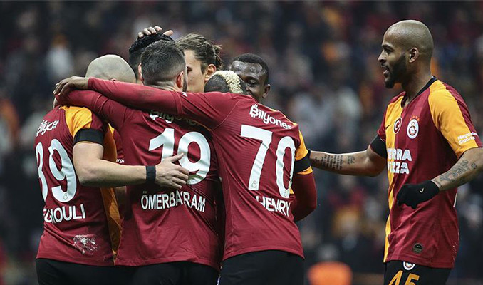 Galatasaray Gençlerbirliği'ni farklı geçti: 3-0