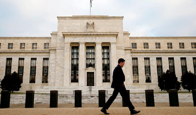 Fed'den acil durum faiz indirimi