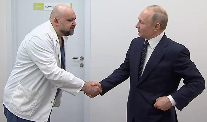 O hastanenin başhekiminde korona... Putin'le görüşmüştü