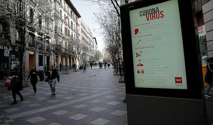 İspanya'da son 24 saatte 950 kişi hayatını kaybetti