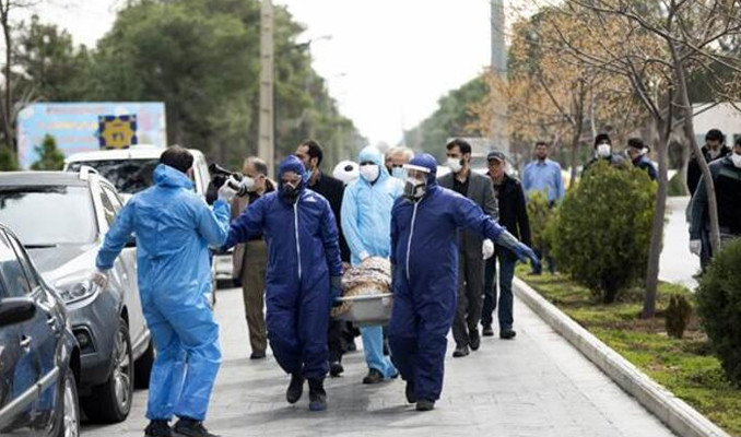 İran'da korona virüs nedeniyle can kaybı 7 bin 300'e yükseldi