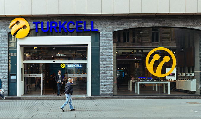 Turkcell'in en büyük hissedarı Telia, satış için TVF ile görüşüyor