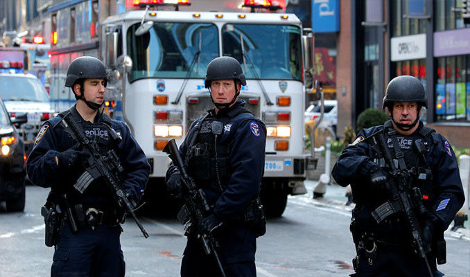 Amerika'da polisler istifa etmeye başladı