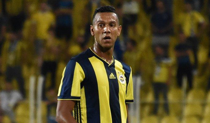 Fenerbahçe'nin eski yıldızı Josef de Souza koronaya yakalandı