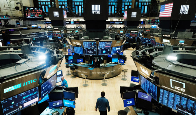 Wall Street'te başlayan düşüş vadelide de devam ediyor
