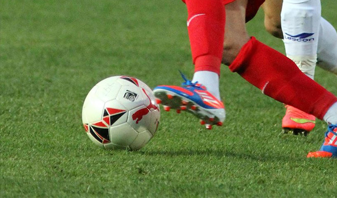 Karşıyakalı bir futbolcunun Kovid-19 testi pozitif çıktı