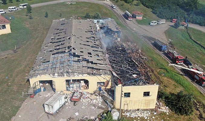 Sakarya'daki havai fişek fabrikasının sahibi gözaltına alındı