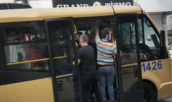 Uyarıların hiç faydası yok! İstanbul'da minibüsler tıka basa dolu