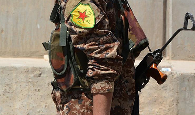  YPG/PKK Deyrizor'da protestoculara ateş açtı: 1 ölü