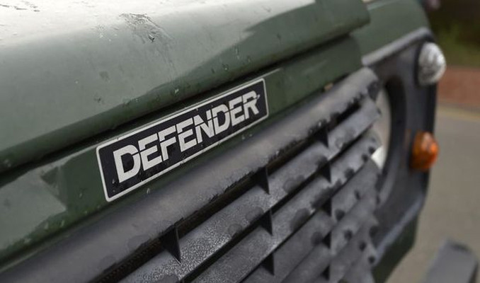 Defender savaşında kaybeden Land Rover oldu