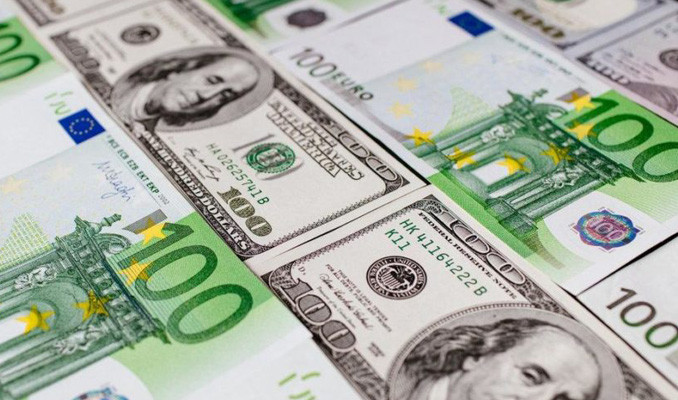 Dolar ve euro tarihi zirvesinde
