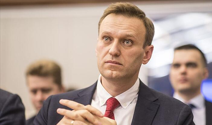Peskov: Navalnıy ülkeye dönmekte özgür