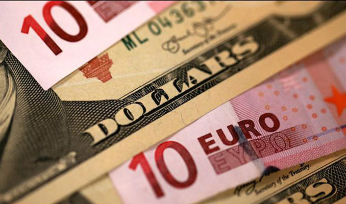 Dolar ve Euro güne hafif gerileme ile başladı