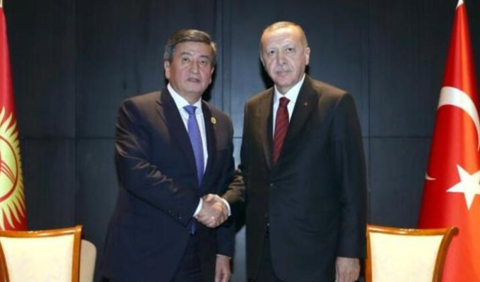 Erdoğan, Kırgızistan Cumhurbaşkanı ile görüştü
