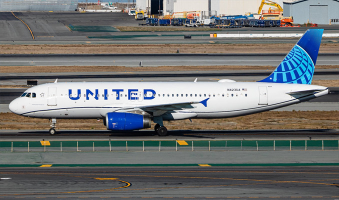 United Airlines'ın 2020 zararı 7.1 milyar dolar