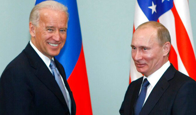 Rus lider Putin, ABD Başkanı Biden'ı aradı