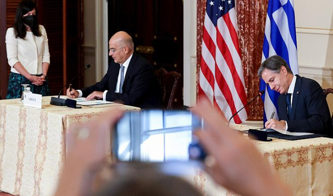 ABD ile Yunanistan savunma anlaşmasını güncelledi