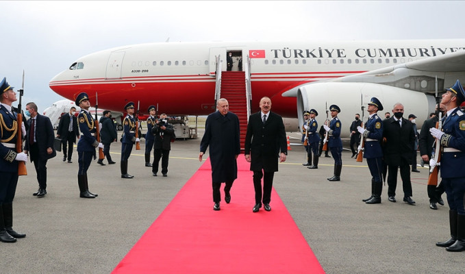 Erdoğan Fuzuli Uluslararası Havalimanı'na iniş yapan ilk devlet başkanı oldu
