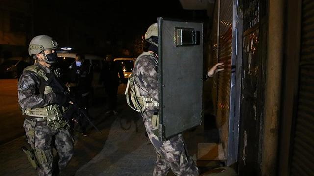 Adana'da DEAŞ operasyonu: 13 gözaltı kararı