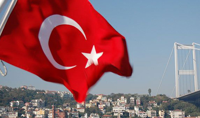 Türkiye'de en zengin yüzde 10, tüm gelirin yüzde 54'ünü alıyor