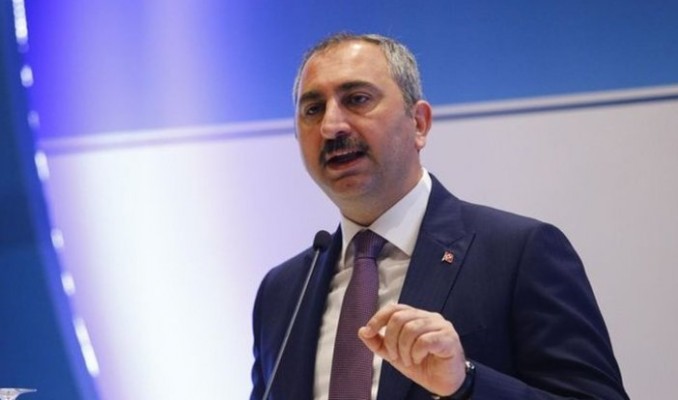 Adalet Bakanı Gül'den anayasa mesajı