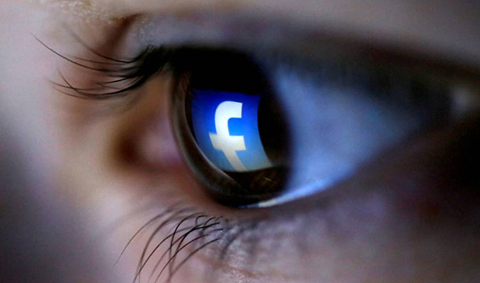 Facebook yaklaşmakta olan akıllı gözlükler için yüz tanıma teknolojisini değerlendiriyor