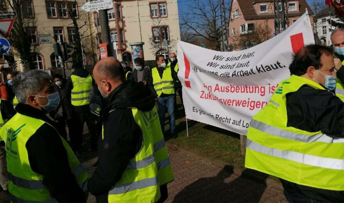 Frankfurt’ta Türk işçilerin direnişi sürüyor