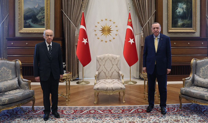 Erdoğan, MHP lideri Bahçeli ile görüştü
