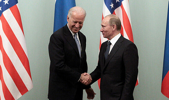 Biden, Putin'e görüşme teklifinde bulundu