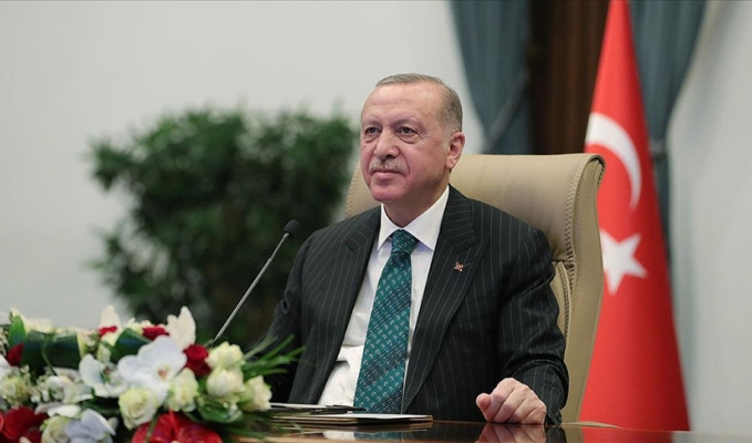 Cumhurbaşkanı Erdoğan Taha Akgül'ü telefonda kutladı