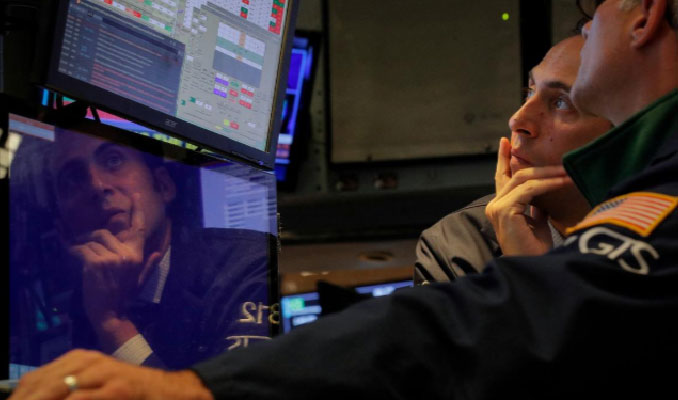 Dow Jones ve S&P 500 endeksleri kapanış rekoru kırdı
