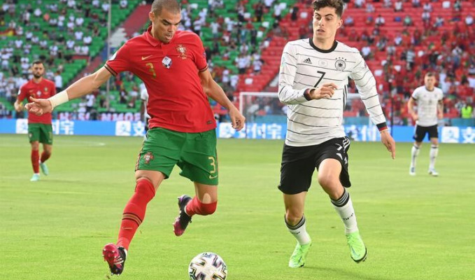 Almanya Portekiz'i ezdi geçti: 4-2