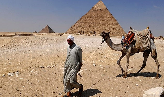 Mısır'da bir ilk: Asgari ücret belirlendi!