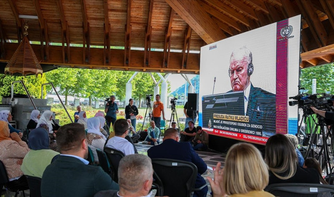 Mladiç'e müebbete Ankara yorumu: Doğru karar
